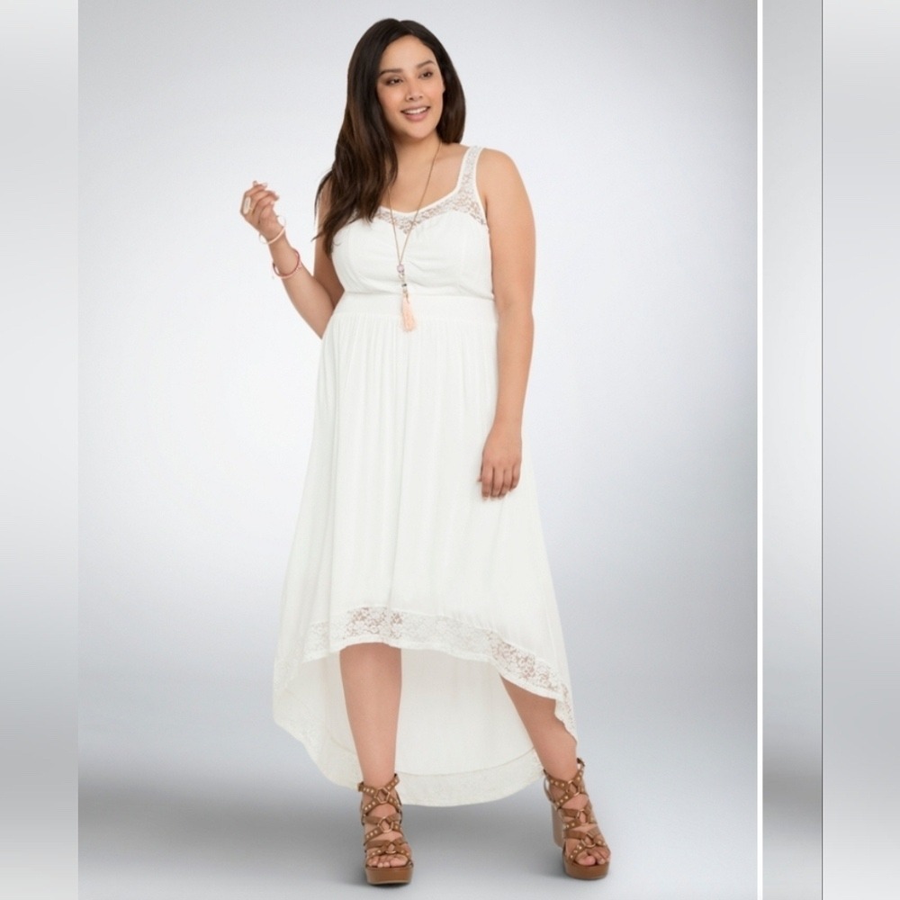 Torrid White Gauze Lace Hi-Lo Dress‎ Smocked Waist Sleeveless 10283634 Size 0 L